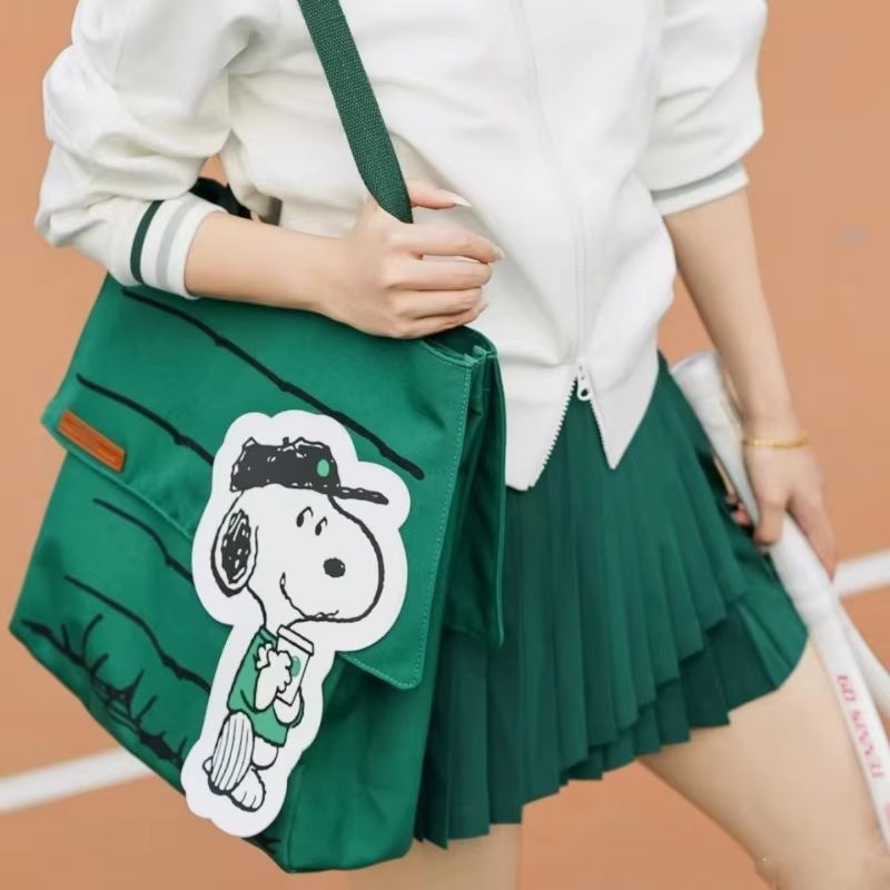 Tas Bahu Snoopy 2025 Baru Kapa - Photography Of The Year ulasan dan harga